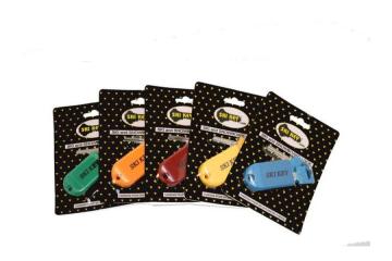 Wall-Mounted Ski Holder – Strong, Secure & Easy Storage | Ski Key