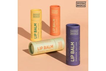 Hydrating Jojoba Lip Balm for Soft, Healthy Lips