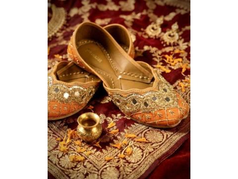 Stylish Bridal Juttis and Punjabi Bridal Juttis for Wedding Wear