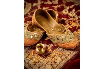 Stylish Bridal Juttis and Punjabi Bridal Juttis for Wedding Wear