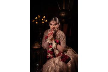 Lakmé Academy Powered By Aptech:-Professional Makeup Artist Course in Aurangabad