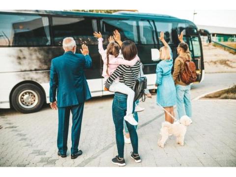 Party Bus Rental Ontario – Luxury Group Travel 