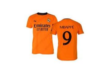 Camisetas de Fútbol de Inglaterra: Elegancia Clásica en una Era de Cambios