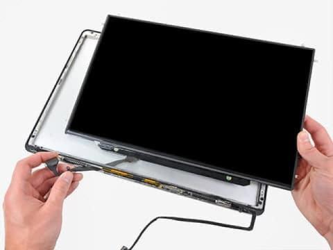 MacBook Pro Screen Replacement by Techman – Fast & Reliable Service