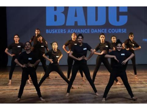 Bollywood Dance Institute In Malviya Nagar – Buskers Dance Institute
