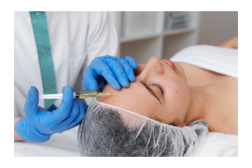 Revitalize Your Skin Naturally with Algae Peel Treatment