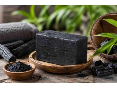 Activated Charcoal Soap Bar for Deep Cleansing & Clear Skin