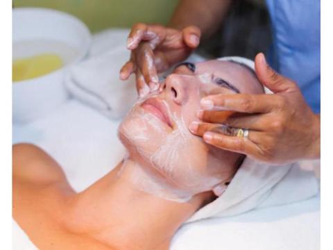 Glow Like Never Before with the Best Facial Kit in India
