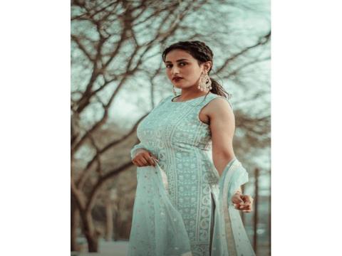 Find Your Dream Bridal Saree for a Perfect Wedding Look