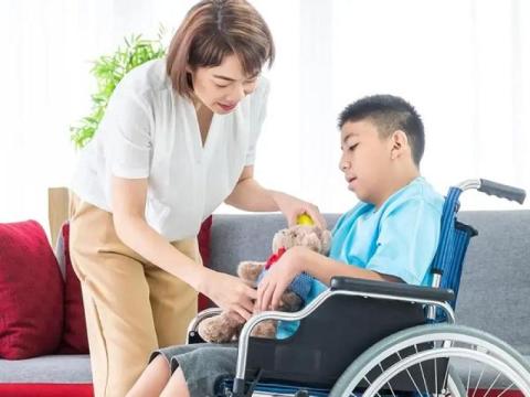 Need Immediate Help? Urgent In Home Care Assistance Available Today