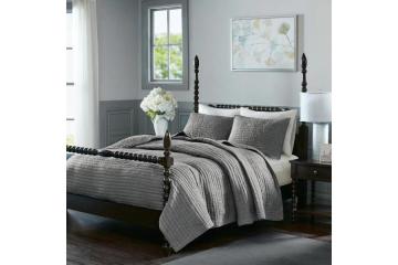 Stay Puffed Overfilled Down Alternative Comforter